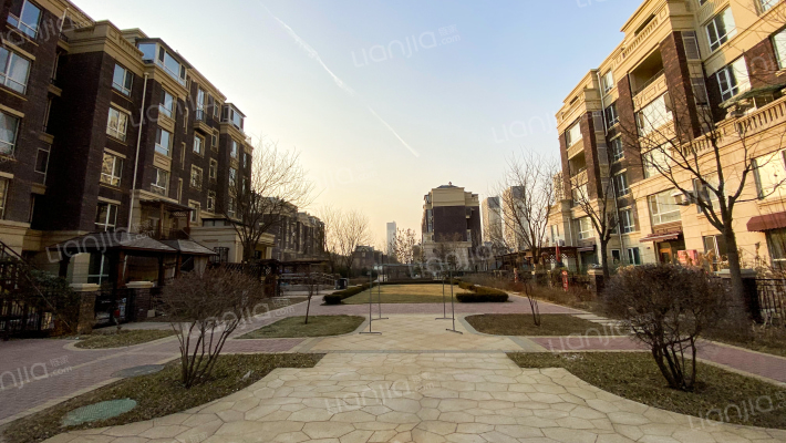 孔雀城剑桥郡别墅3.2期外景图