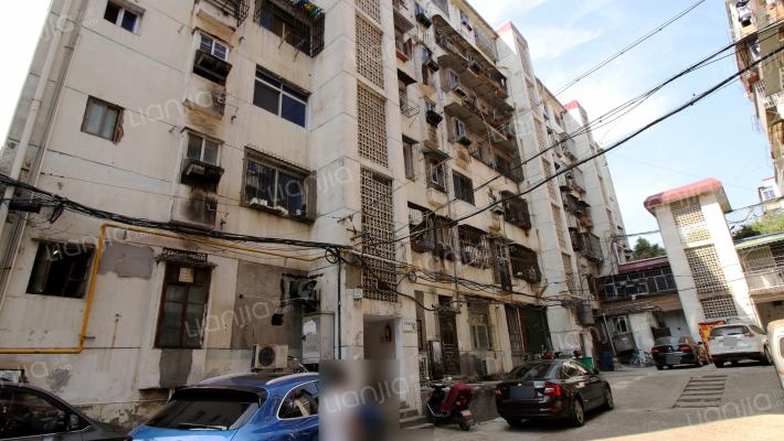 龙珠小区外景图