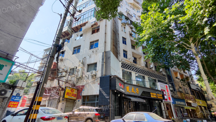 宏盛公寓外景图