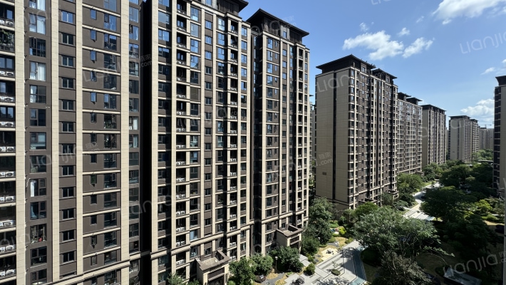 建发电建江山悦外景图