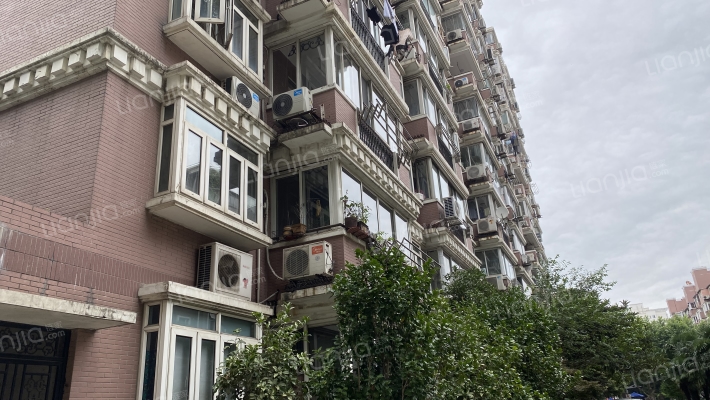 新梅公寓一期外景图