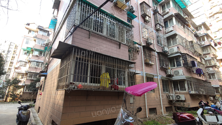 尚书公寓外景图