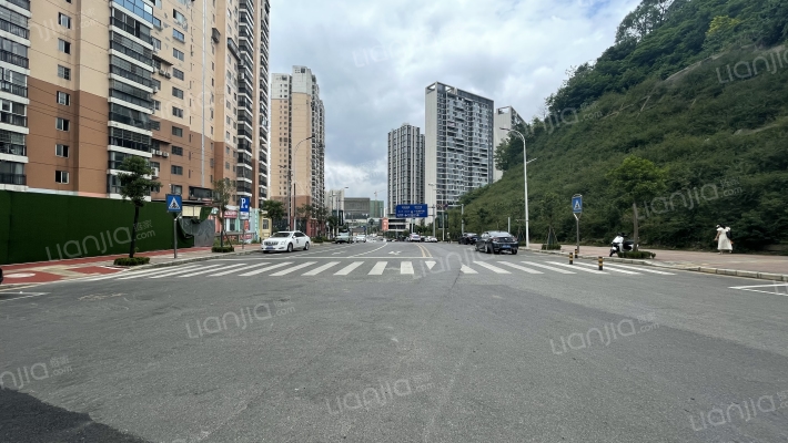 中海映山湖观湖外景图