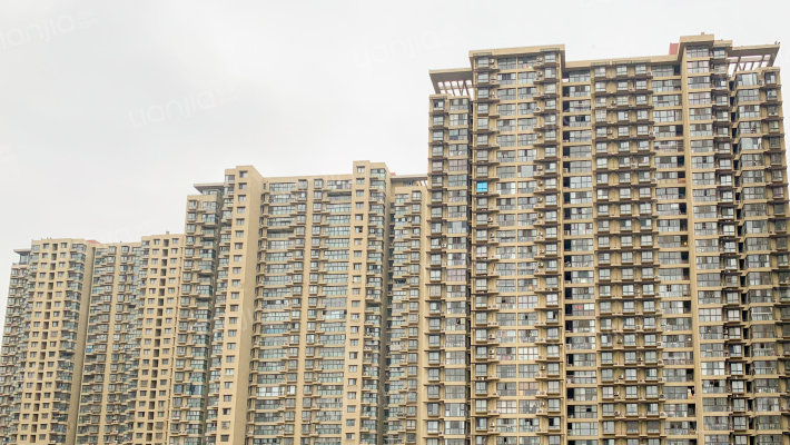 金太湖国际城外景图