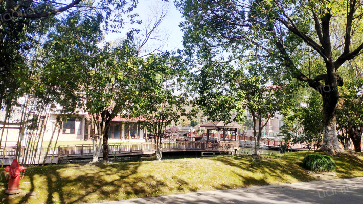 生茂养园外景图