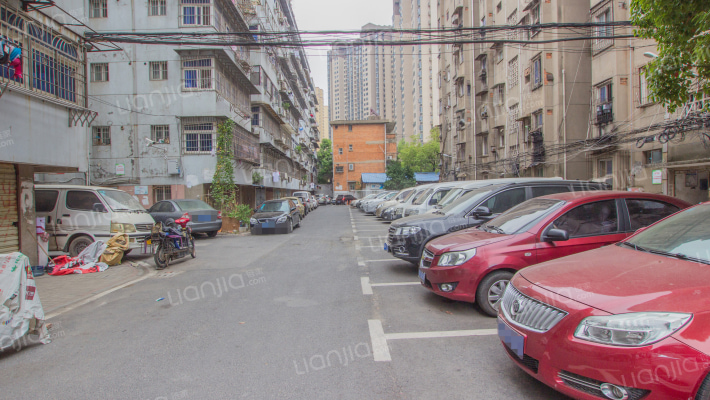 建苑小区外景图