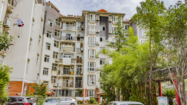 阳光丽景外景图