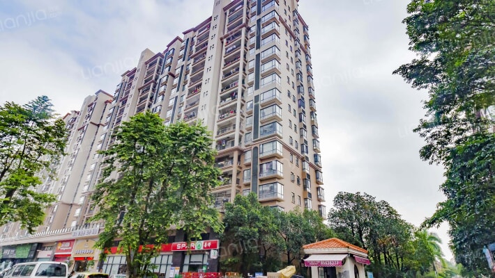 新世纪领居C区外景图