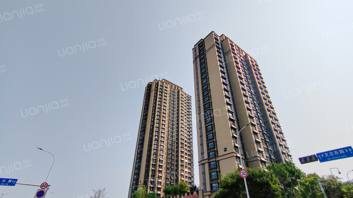 绿地国际城樱花明都外景图