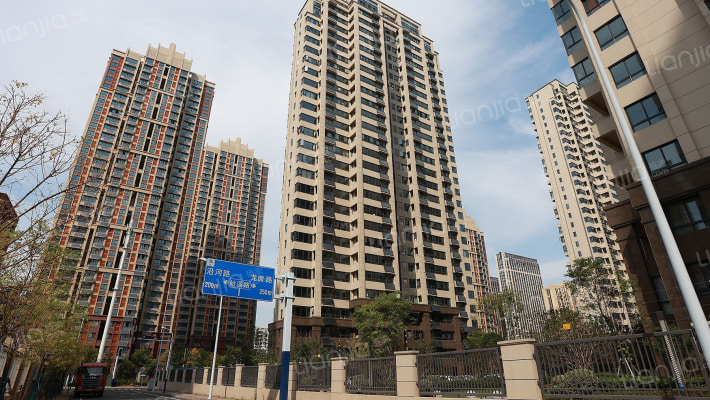 文一云溪湾外景图