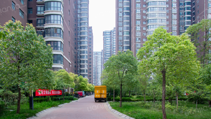 正兴翡翠城一期外景图