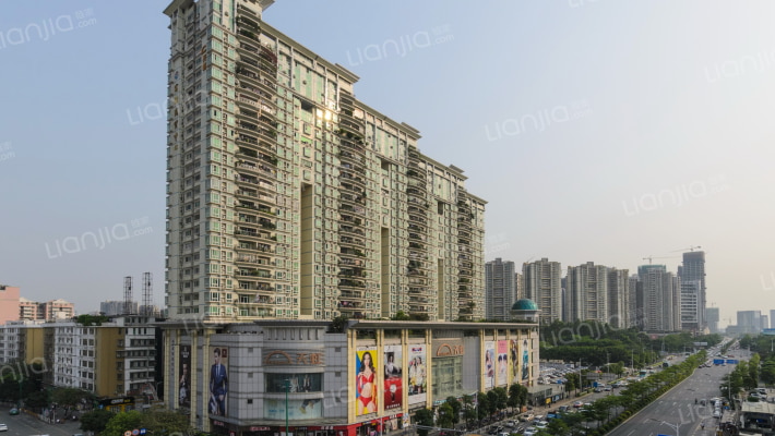 富源商贸中心外景图