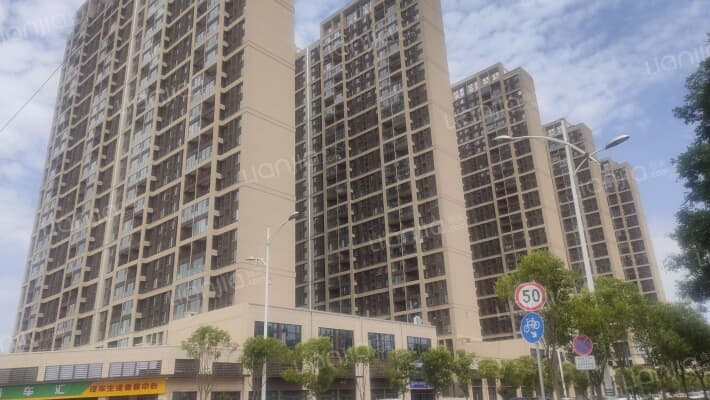 中南春溪集外景图