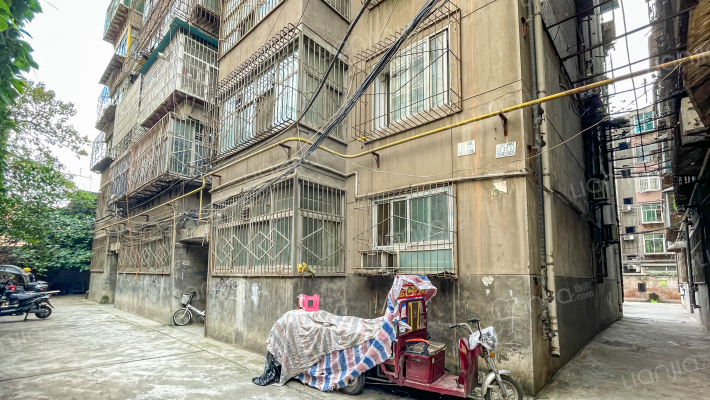 体育馆东路27号外景图