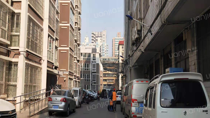 西仪一零三小区外景图