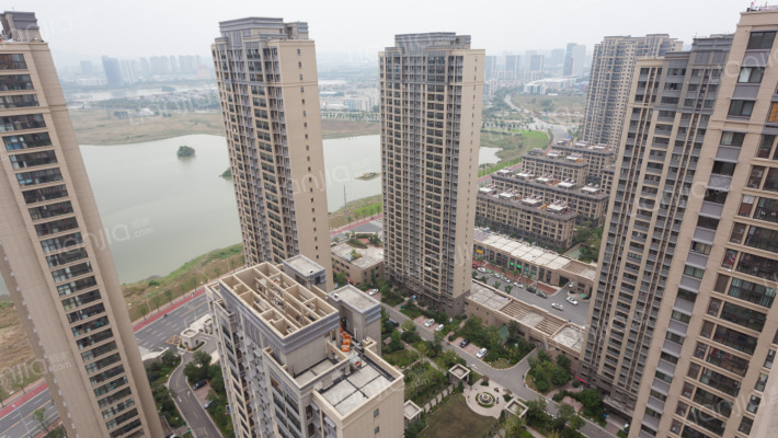 新城玖珑湖一期外景图