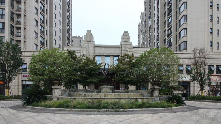 香江豪庭外景图