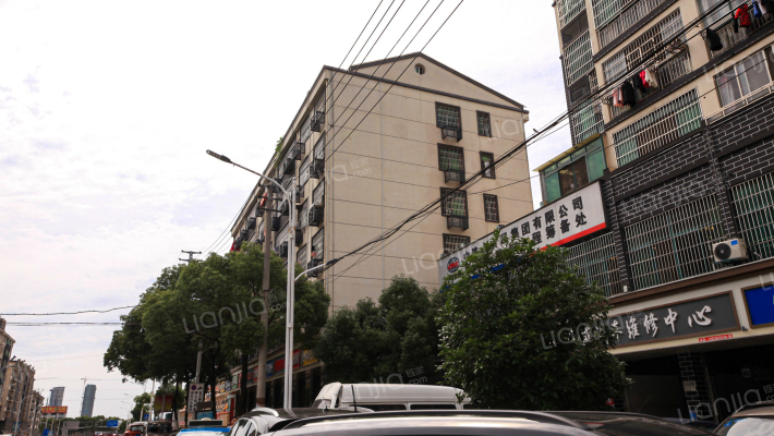 健缘综合楼外景图