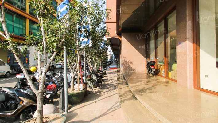 大港商务大厦外景图