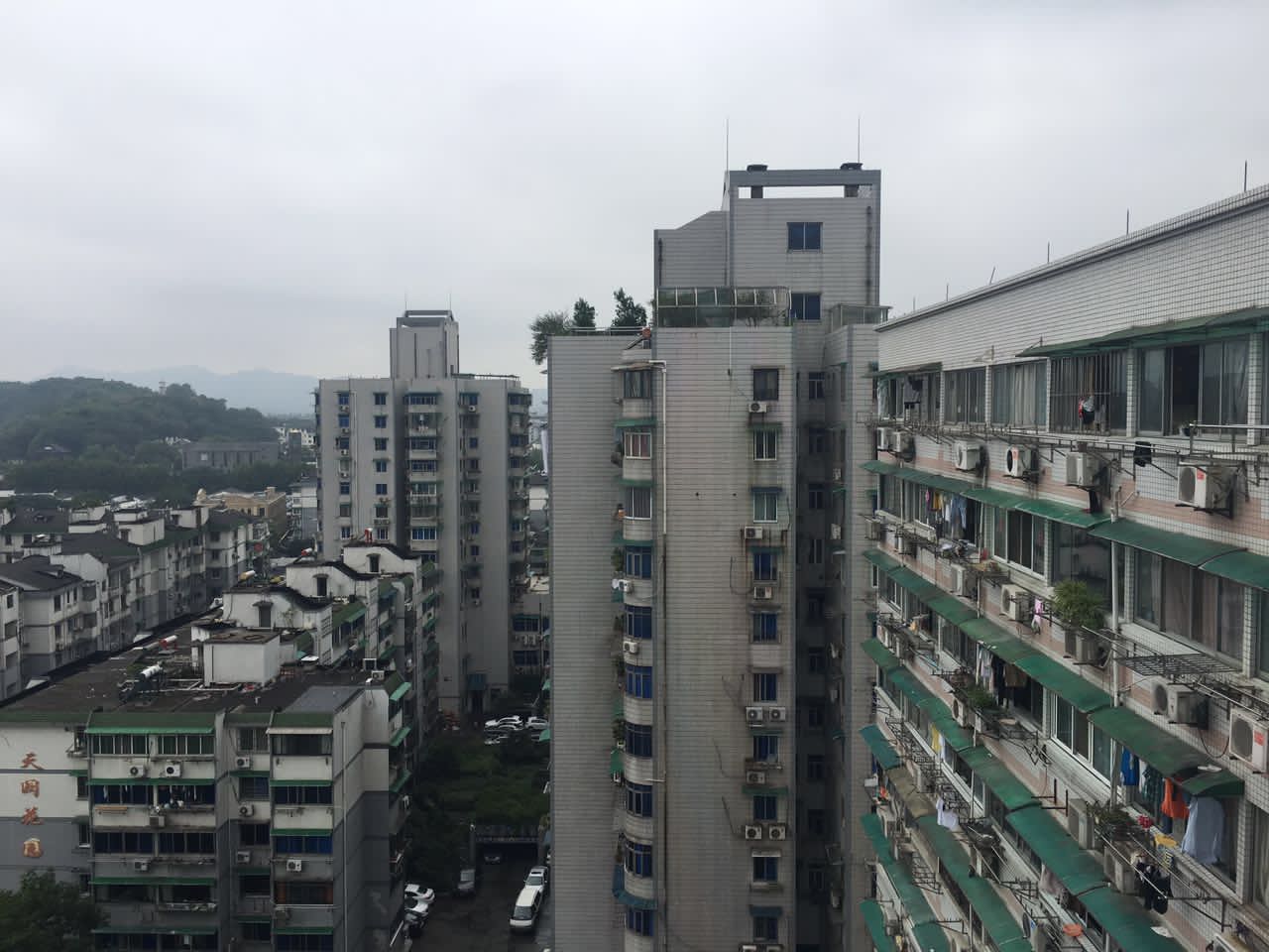 Jianguo Nanlu compound photo 17