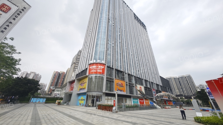 中冶逸璟广场外景图