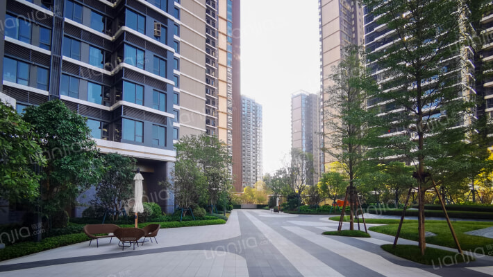 越秀和樾府二期外景图