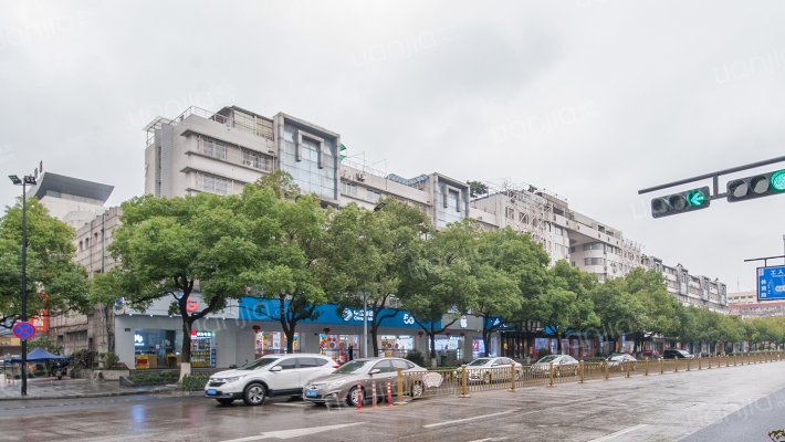 市心广场外景图