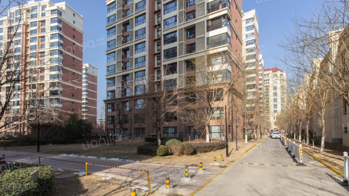 天房雍阳府外景图