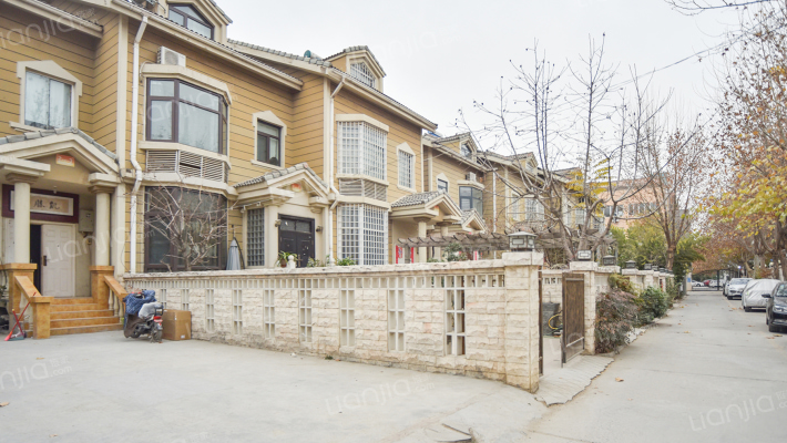 纯翠领域外景图