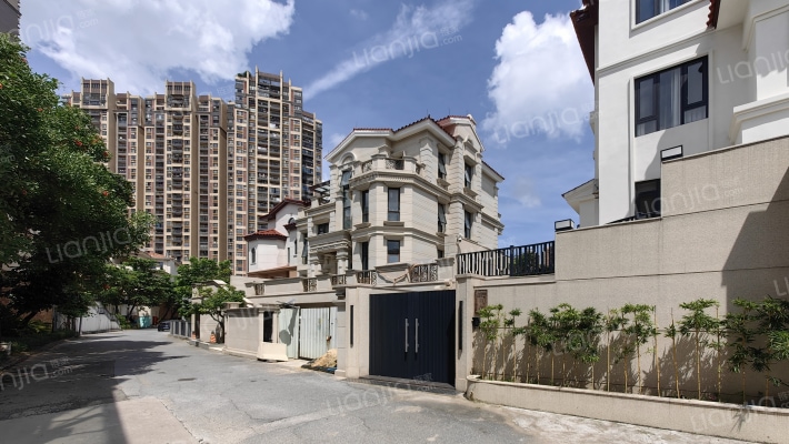 奥园一期三区塞纳河区外景图