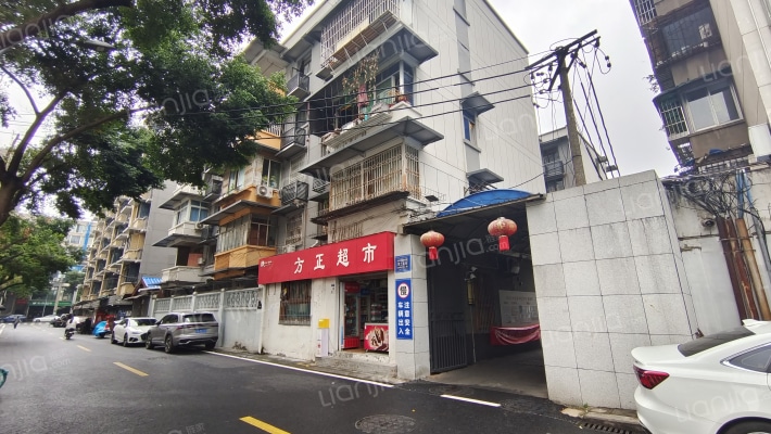 和平街16号外景图