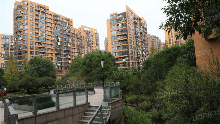 红苹果家园外景图