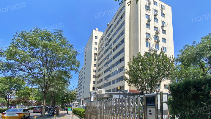 鼓楼外大街52号外景图