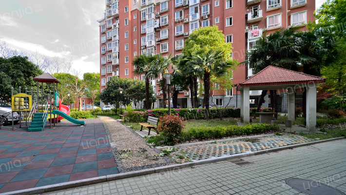 德馨公寓外景图