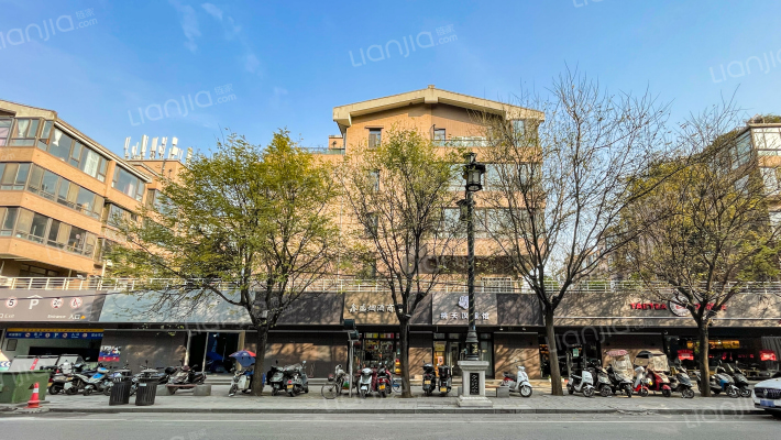 瑞麟君府花园外景图