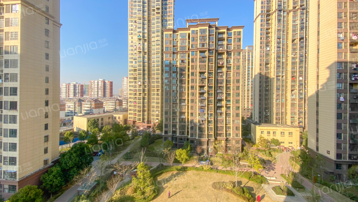 力高君御国际外景图