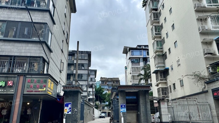 城守前8号外景图