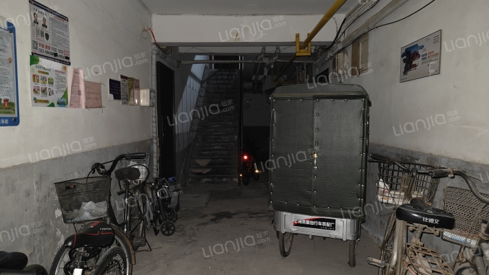 增禄胡同外景图