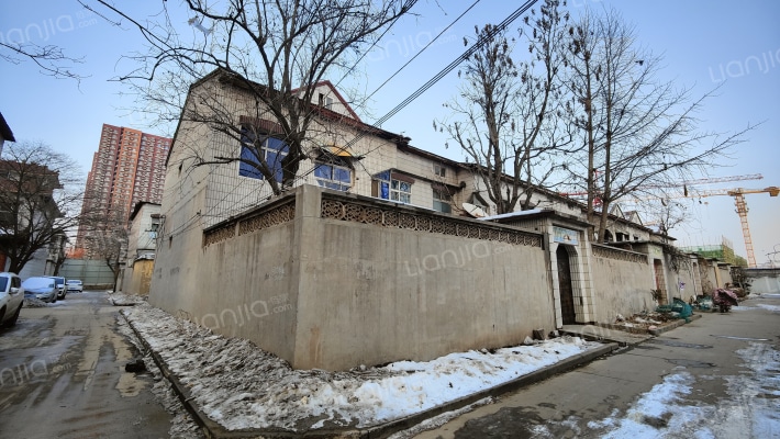 廿里铺村外景图