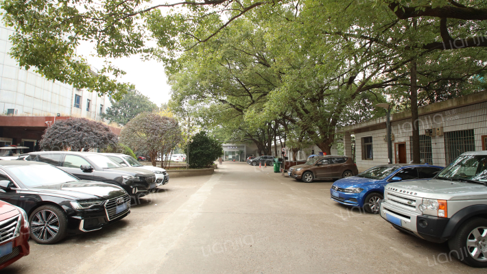 广电小区外景图