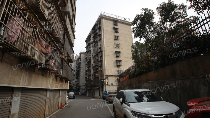 湘银公寓外景图