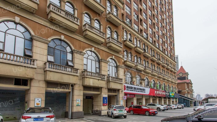 罗马国际公寓外景图