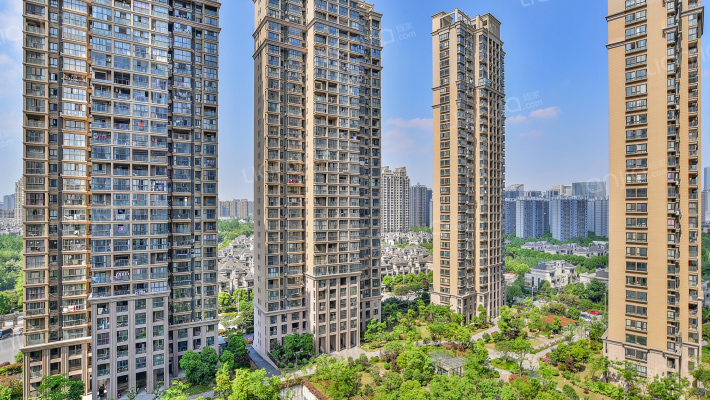 乐富强御龙湾外景图