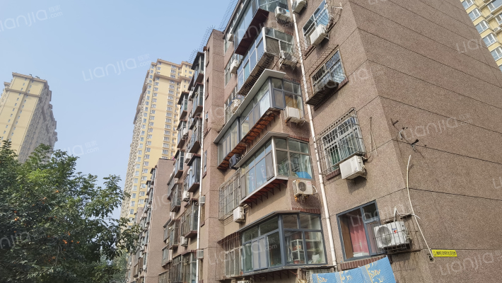 赵一街小区外景图