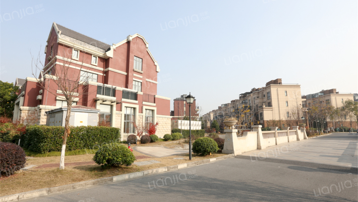 翠湖湾花园外景图