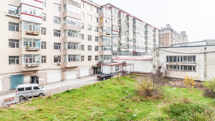 供水大厦外景图