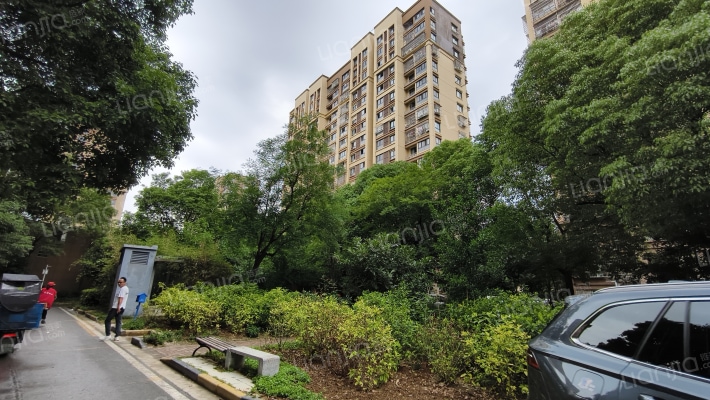 秦湾景园东区外景图