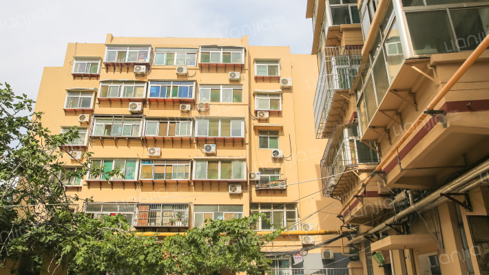 纬十一路188到351号外景图