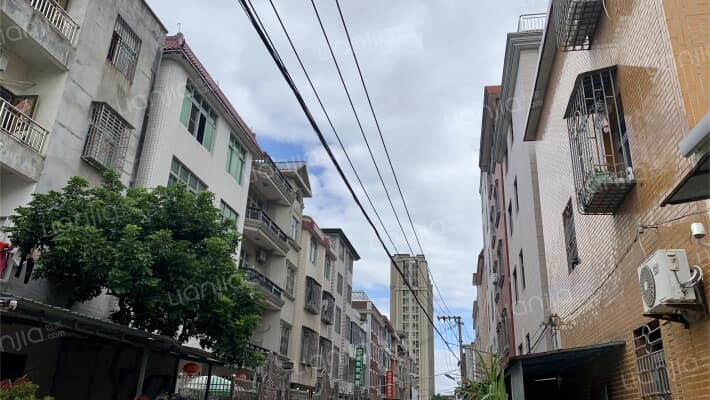 何厝北巷外景图