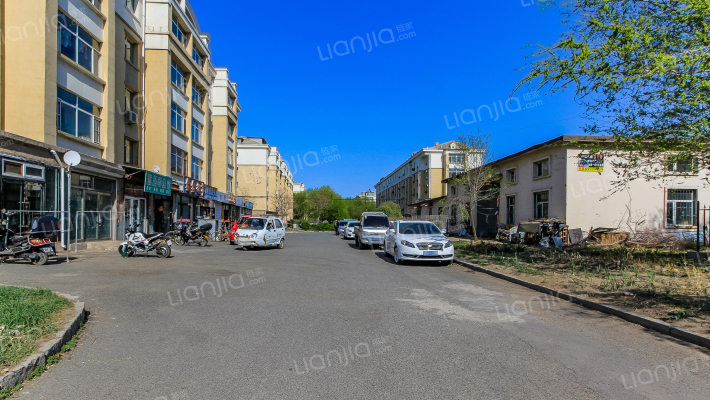 净月新园小区外景图